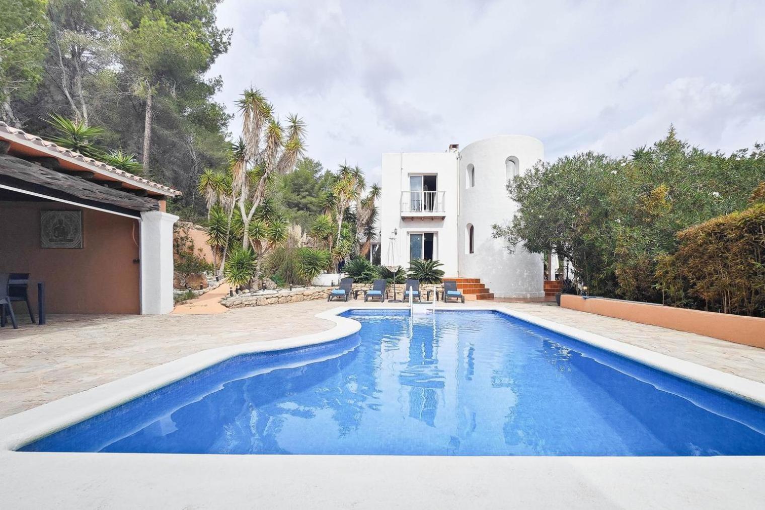 Villa Mercedes Cala Llonga  Exterior photo